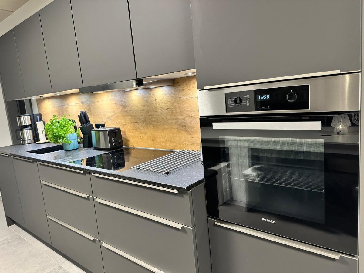 Luxurioeses Apartment Direkt Am Kanal 125 M² - Youpartments Munster  Luaran gambar